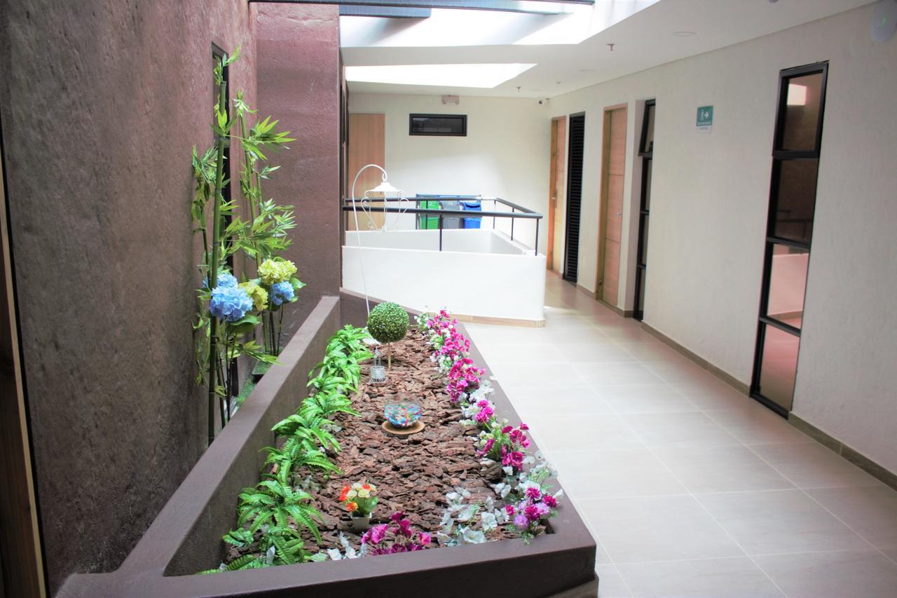 Hotel Med 70 Medellín Exterior foto